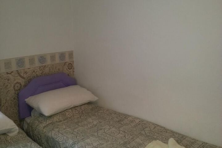 Room 25 of 72