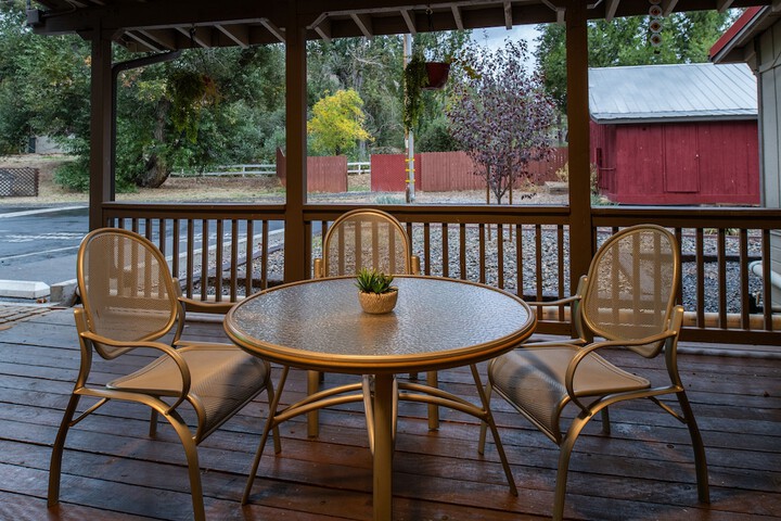 Terrace/Patio 15 of 38