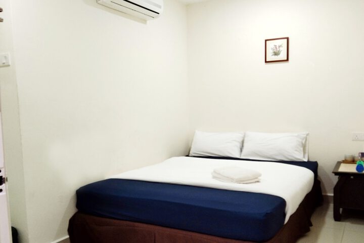 Room 11 of 45