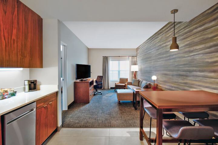 Room 16 of 51