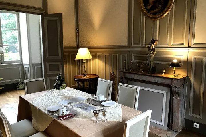 guest_rooms