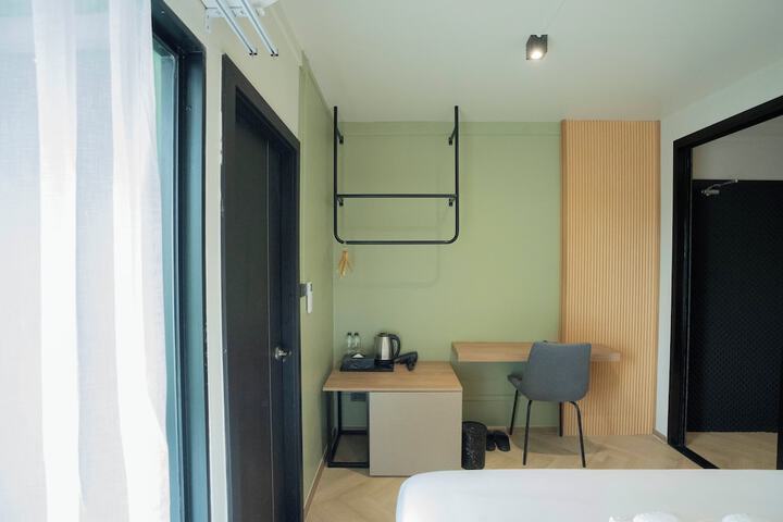 Room 45 of 96