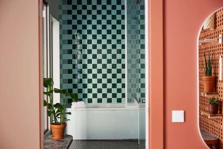 Room 48 of 88