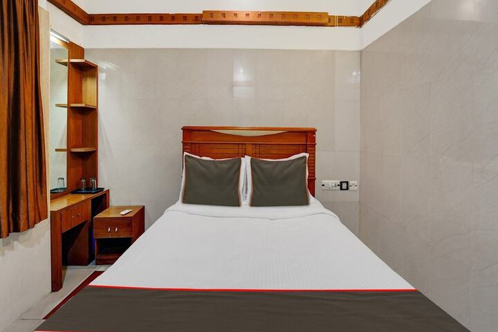 Room 19 of 37