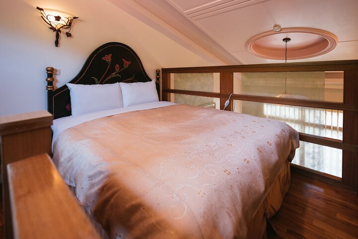 Room 15 of 84