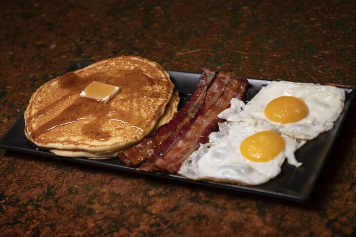 Breakfast/Coffee Service 36 of 44