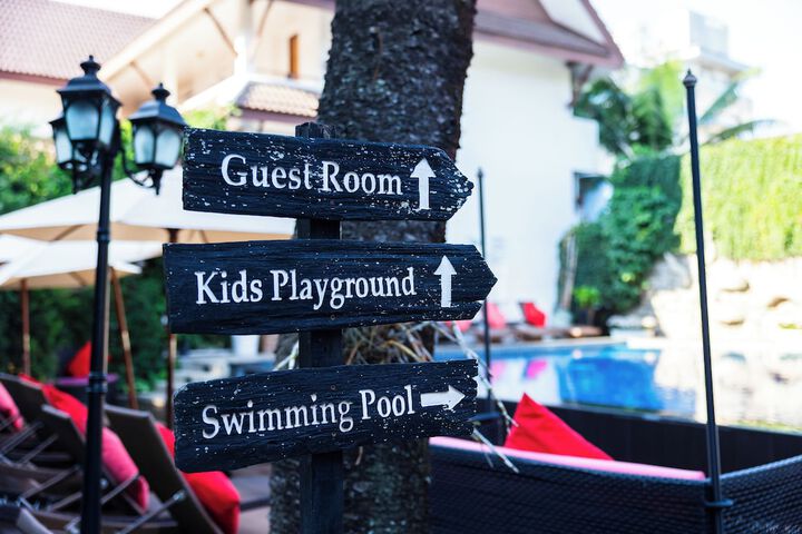 Pool 107 of 143