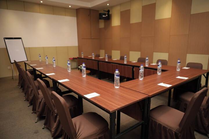 Meeting 40 of 44