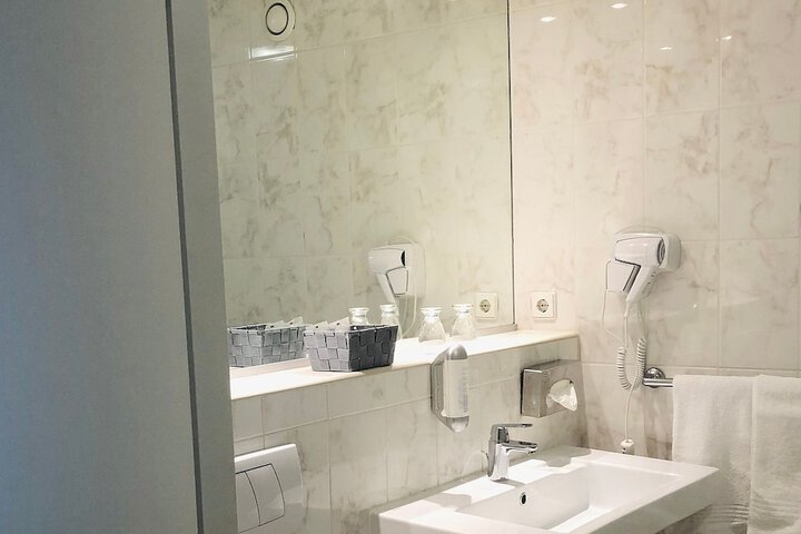 Clean Restrooms