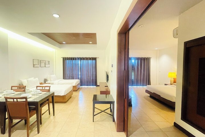 Room 25 of 31
