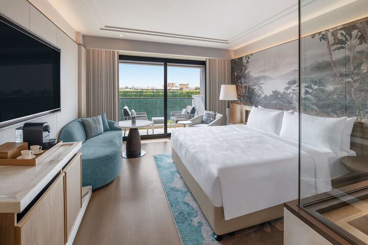 Room 10 of 79