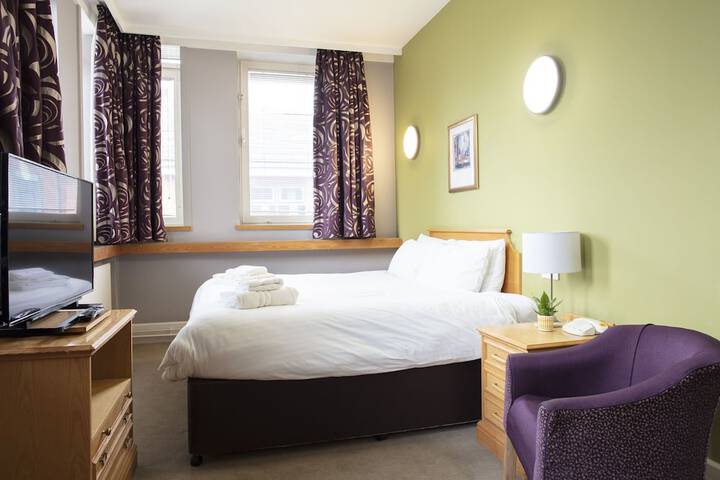 Room 12 of 81