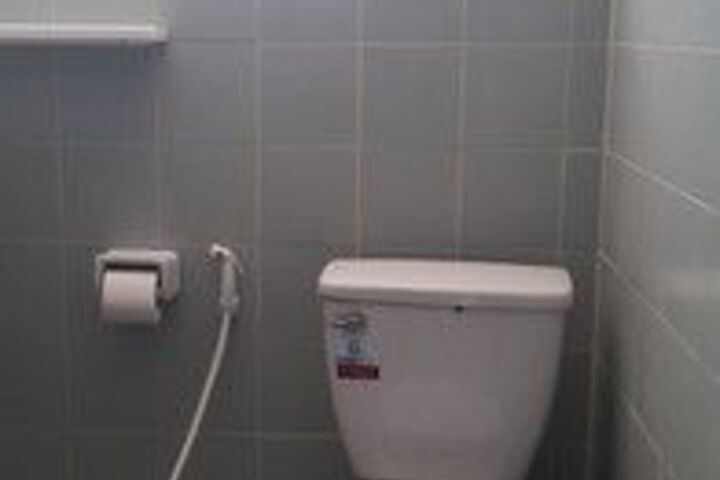 Room 7 of 34