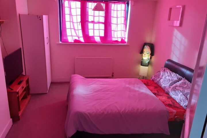 Room 3 of 4