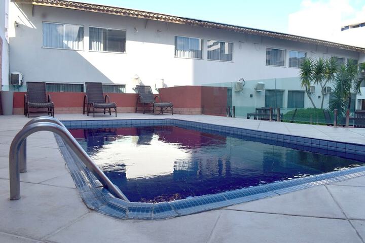 Pool 10 of 13