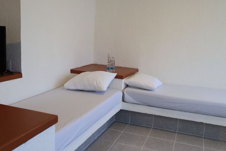 Room 9 of 70
