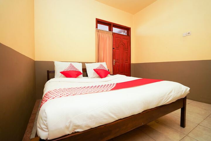 Room 6 of 26