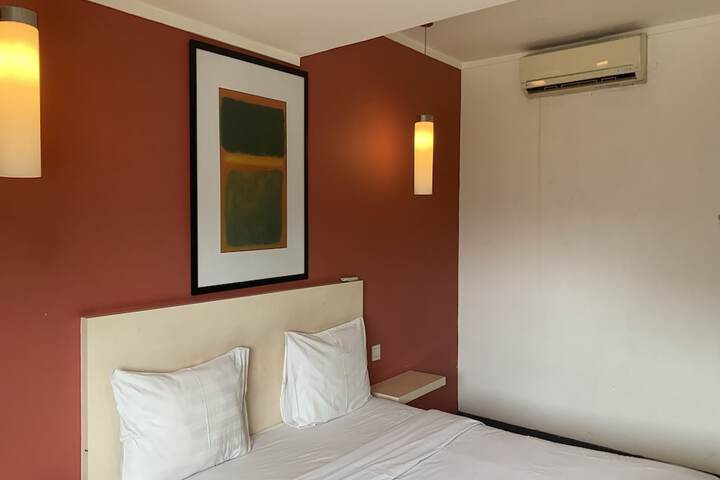 Room 17 of 50