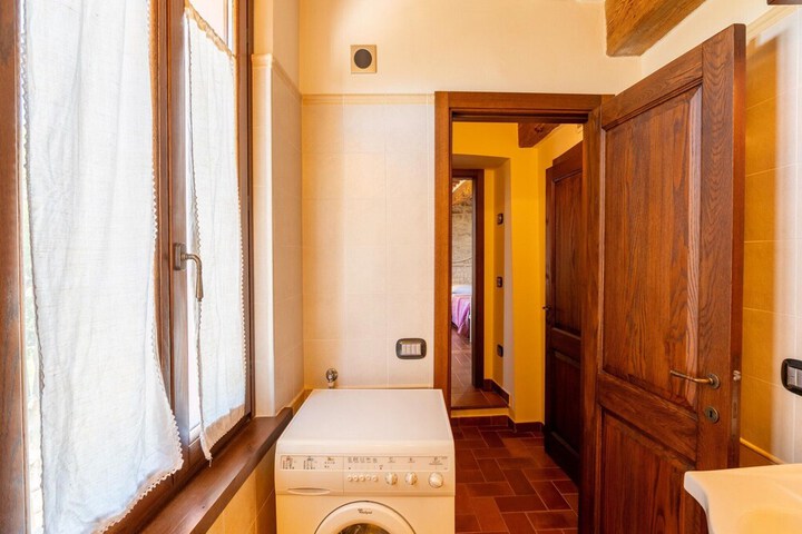 Room 15 of 41