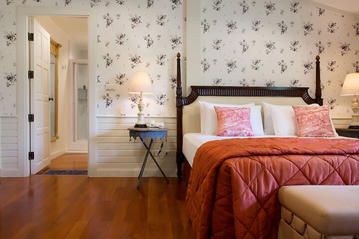 Room 21 of 228