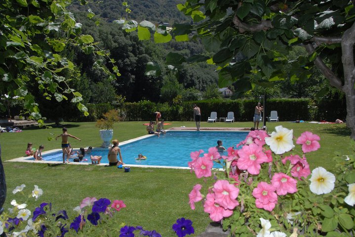 Pool 28 of 57