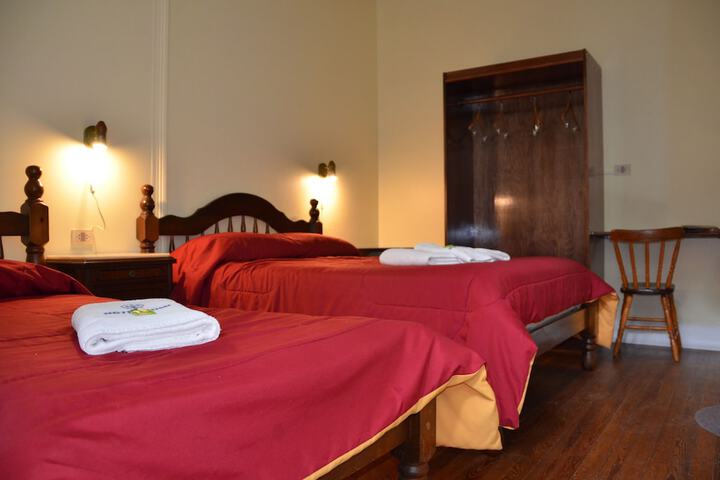Room 21 of 47