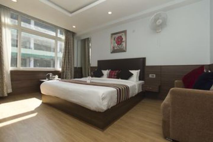 Room 14 of 21