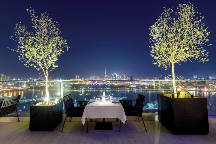 Dining 105 of 170
