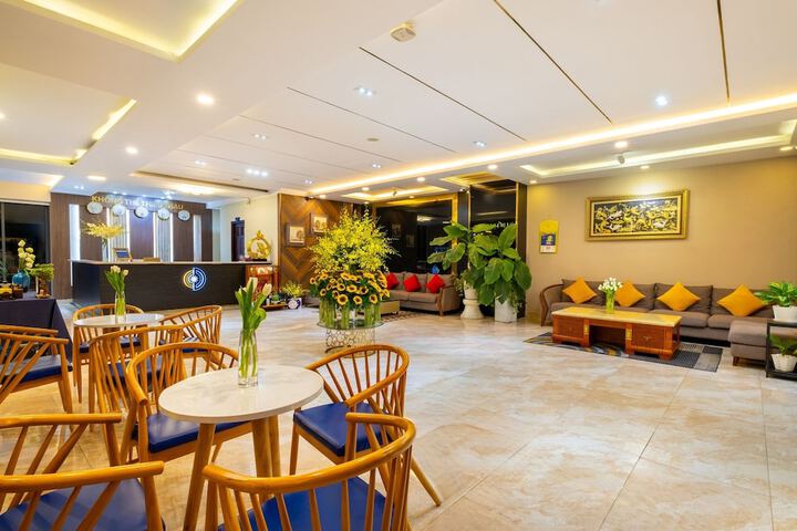 Hotel Interior 5 of 57