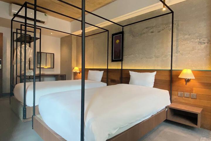 Room 20 of 51