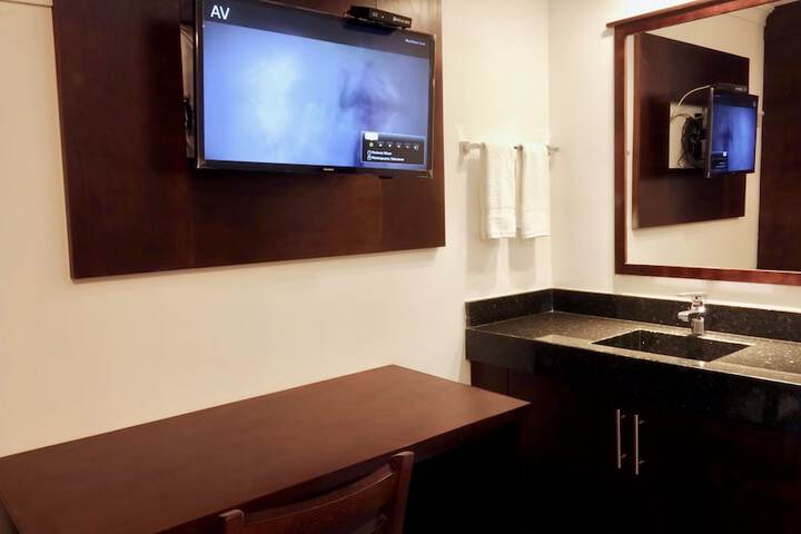 Room 19 of 52
