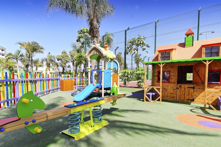 Children's play area - outdoor