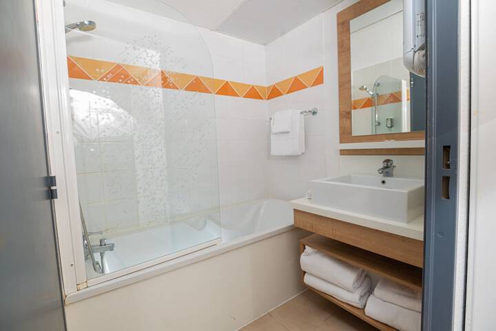 Bath Interior