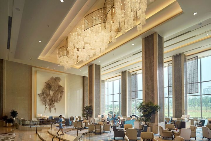 Hotel Lobby