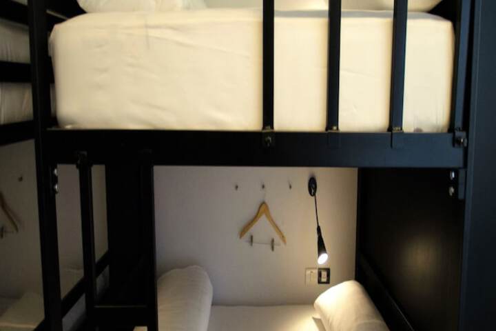 Room 5 of 52