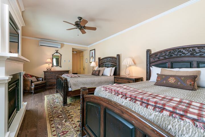Room 10 of 45