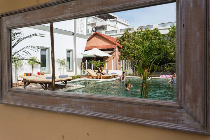 Pool 39 of 67