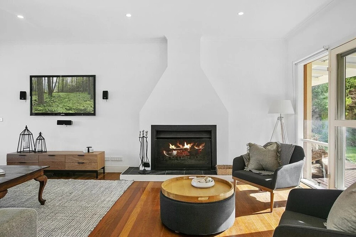Peaceful Rye / Toot Retreat