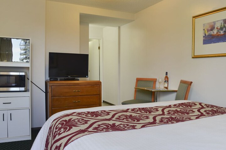 Room 7 of 29