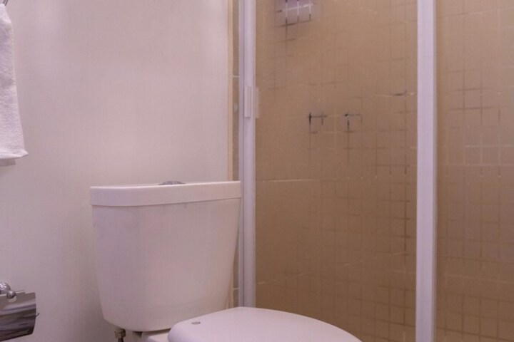Room 108 of 124