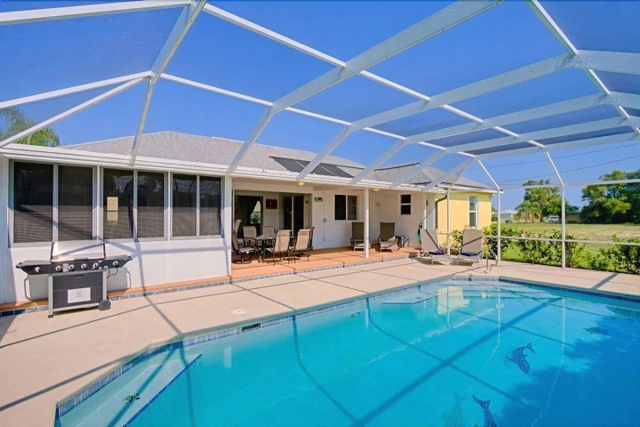 Pool 8 of 15
