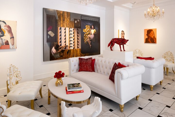 Lobby sitting area