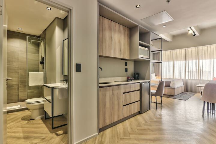 Room 17 of 48