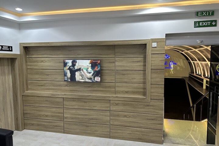Hotel Interior 90 of 114