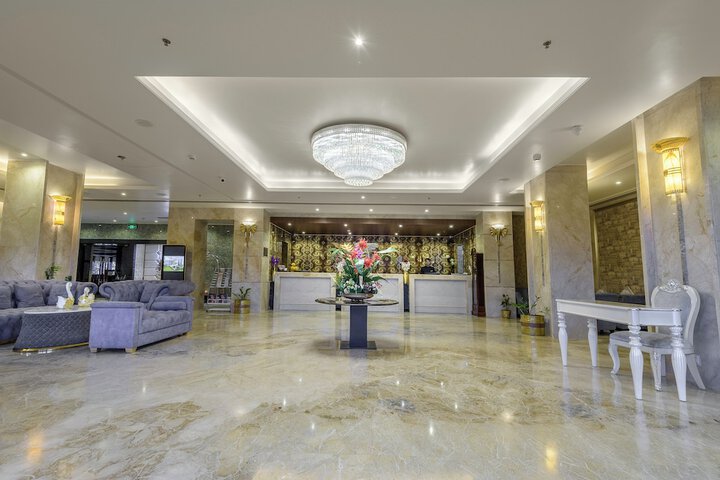 Hotel Interior 8 of 64