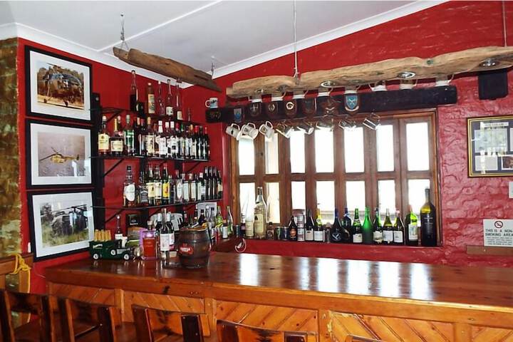 Lounge 19 of 29