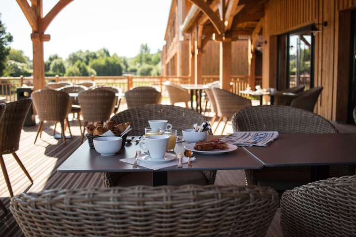 Breakfast area