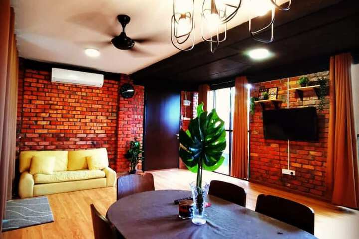 Room 26 of 71