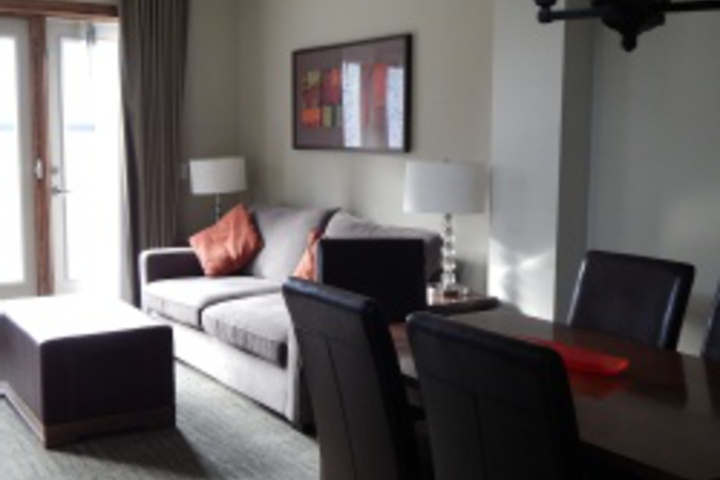 Room 103 of 192