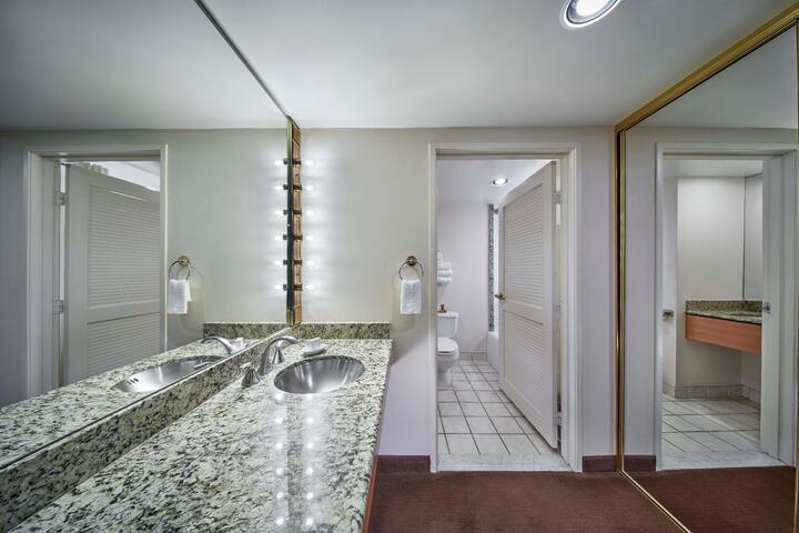 Remodeled King Suite (1 of 58)
